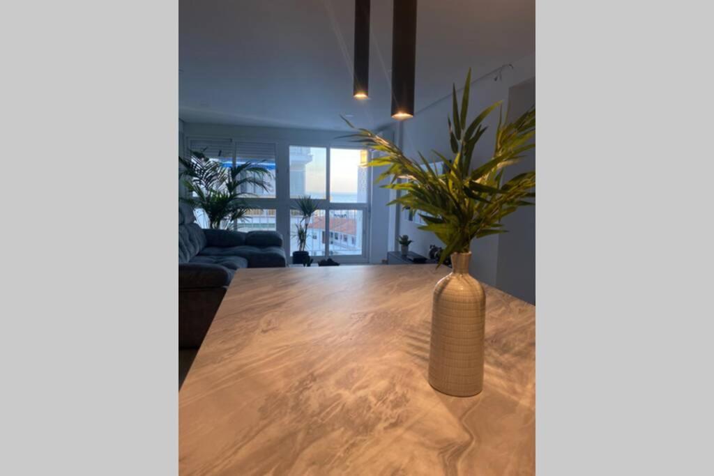 Precioso Apartamento A Estrenar En Centro De 네르하 외부 사진