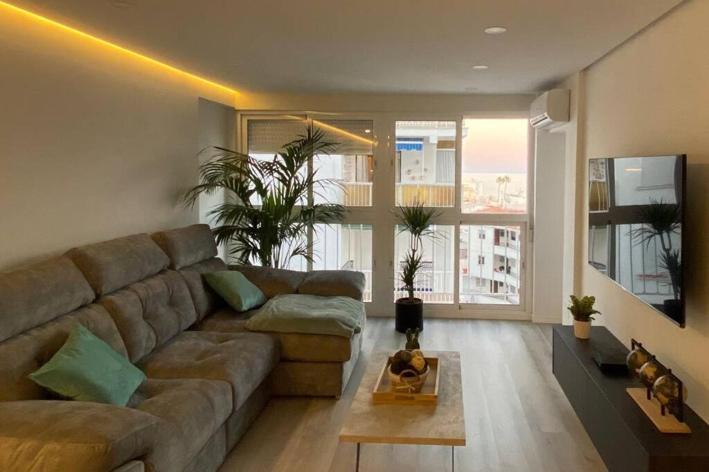 Precioso Apartamento A Estrenar En Centro De 네르하 외부 사진