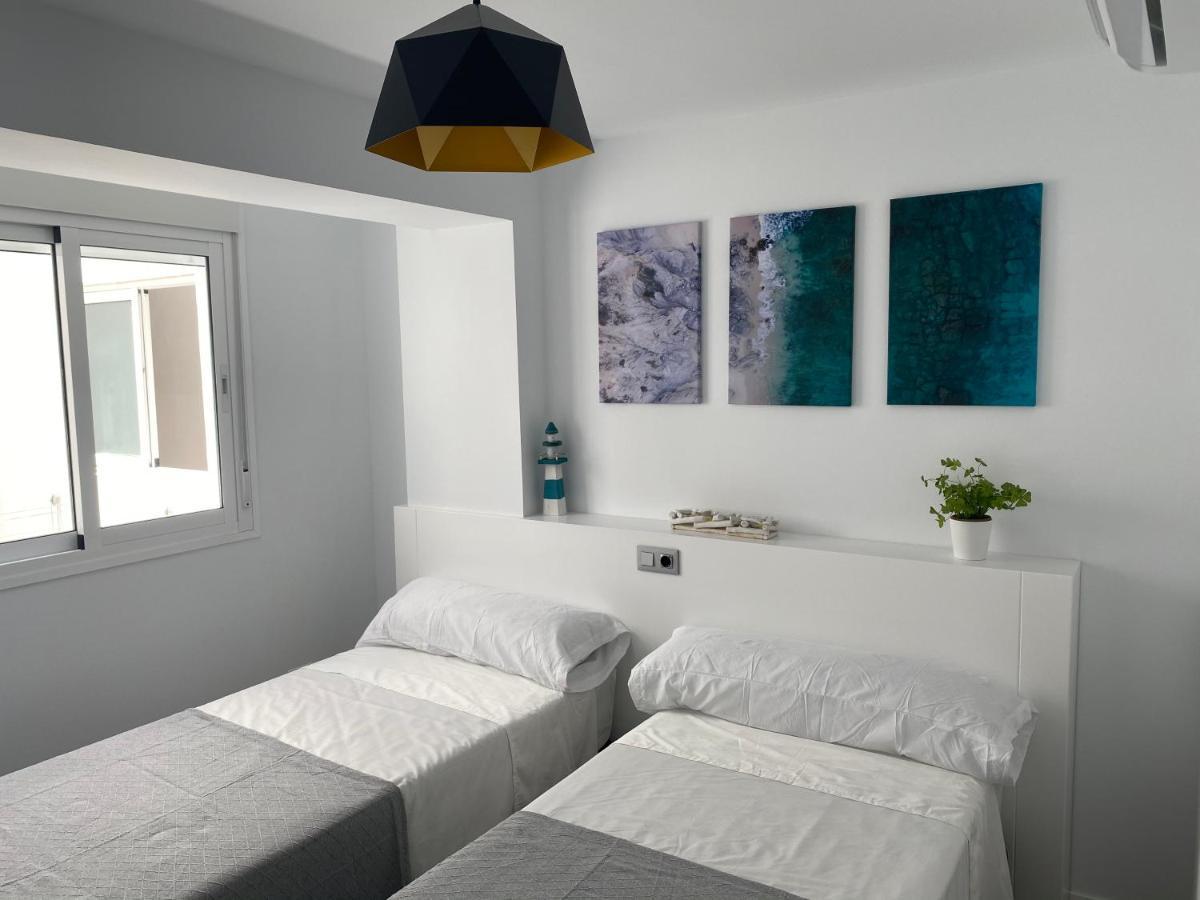 Precioso Apartamento A Estrenar En Centro De 네르하 외부 사진